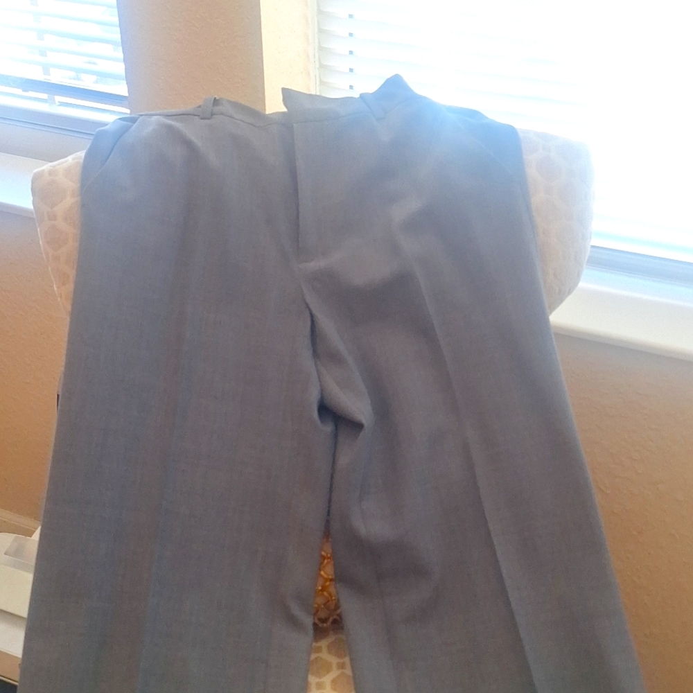Gray wide leg dress pant. Beautiful.